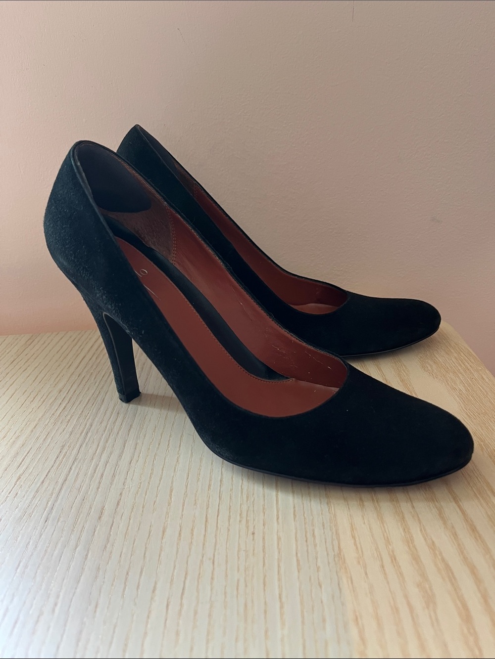 LINEA PAOLO Almond Toe Black Suede Pumps Size 8